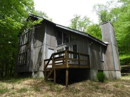 70 Locust Ln
