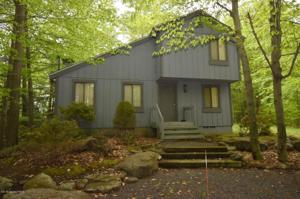 2448 Overlook Ln