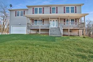 1210 Clover Rd