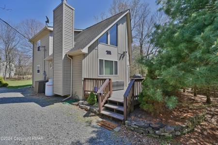 292 McKuen Way
