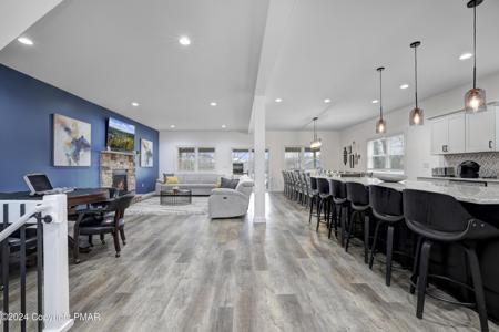 58 Lakeview Drive