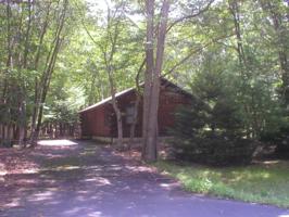 4 WINTERGREEN COURT