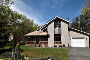 2209 Mohegan Ct