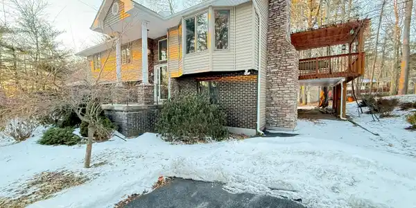 5223 Beechwood Road
