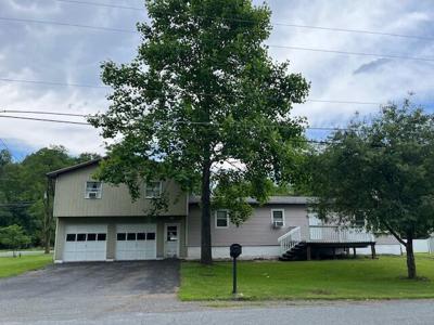 501 Lake Spangenberg Road