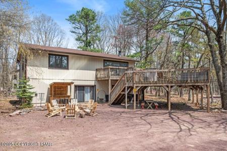 70 Pineknoll Drive