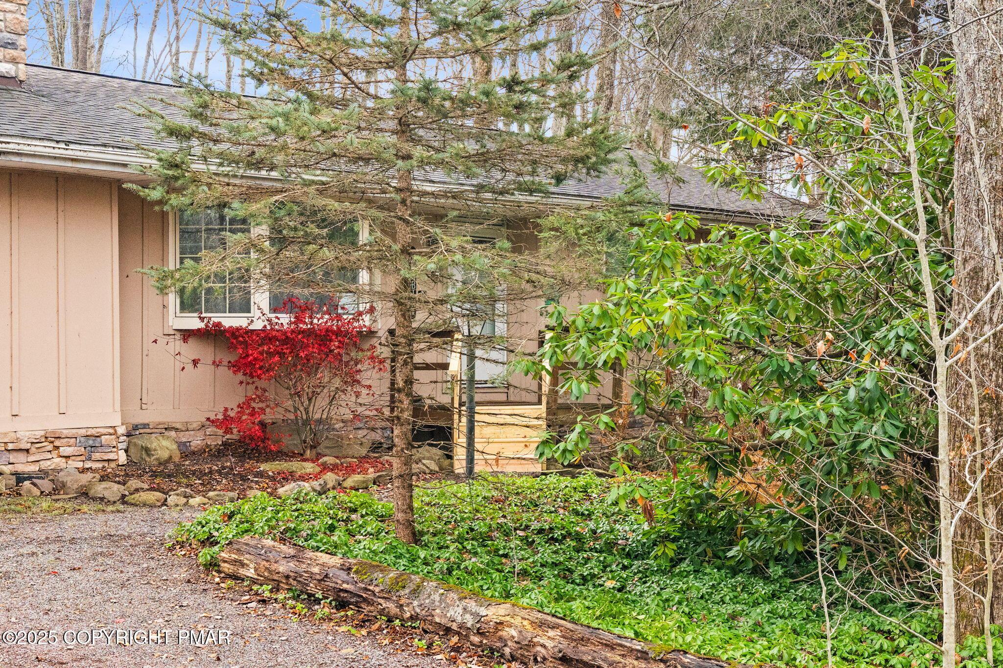 Image 3: 3-web-or-mls-128 Winding Hill Rd (68 of