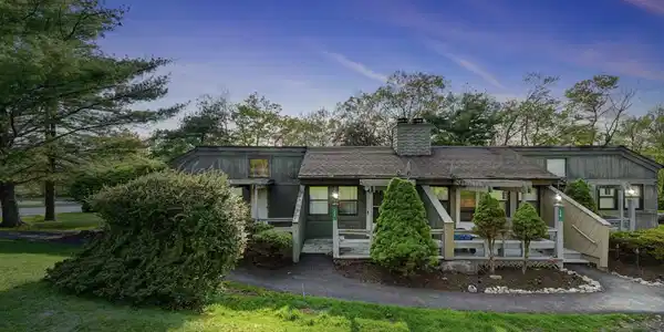 105 Condor Drive