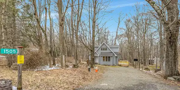 Image 2: Lake Road -4