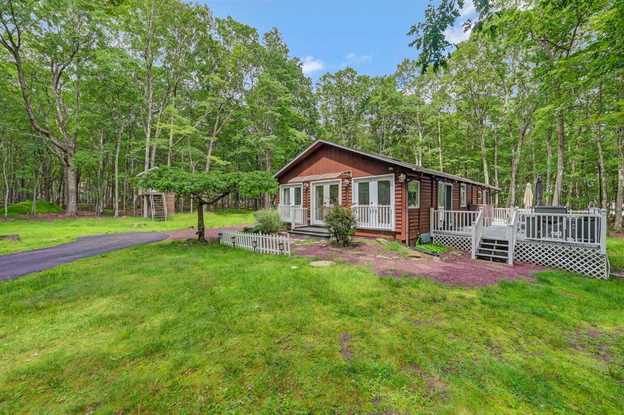 Image 3: 108 Tall Oak Rd 02 Large