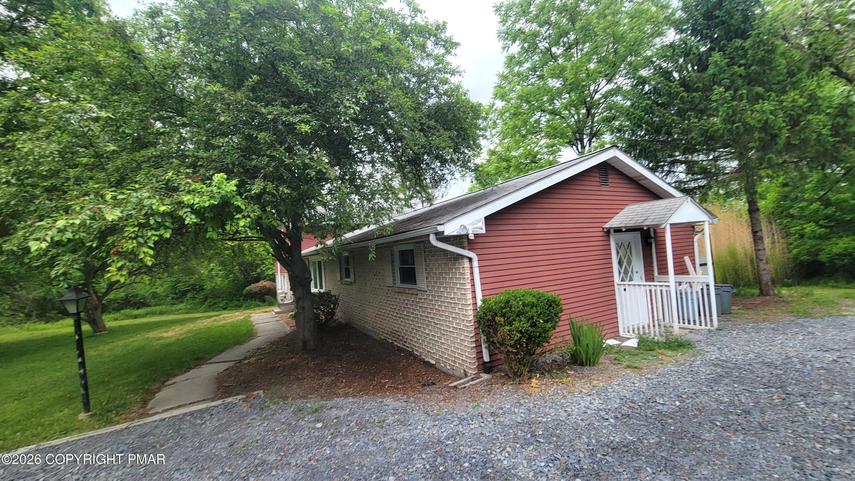 Image 2: Side Elevation