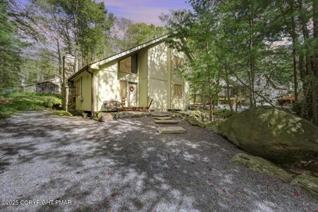 221 Little Pond Circle