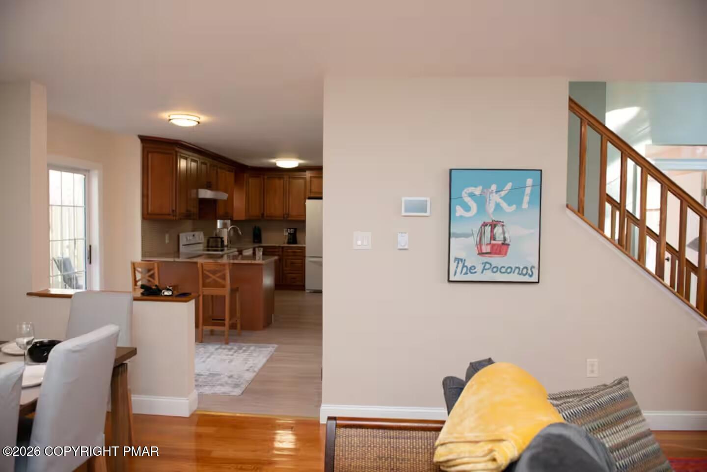 Image 4: 728982b0-716f-46c2-9353-b89e636b910b