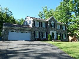 208 Great Oaks Drive