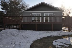 607 Old Stage Rd