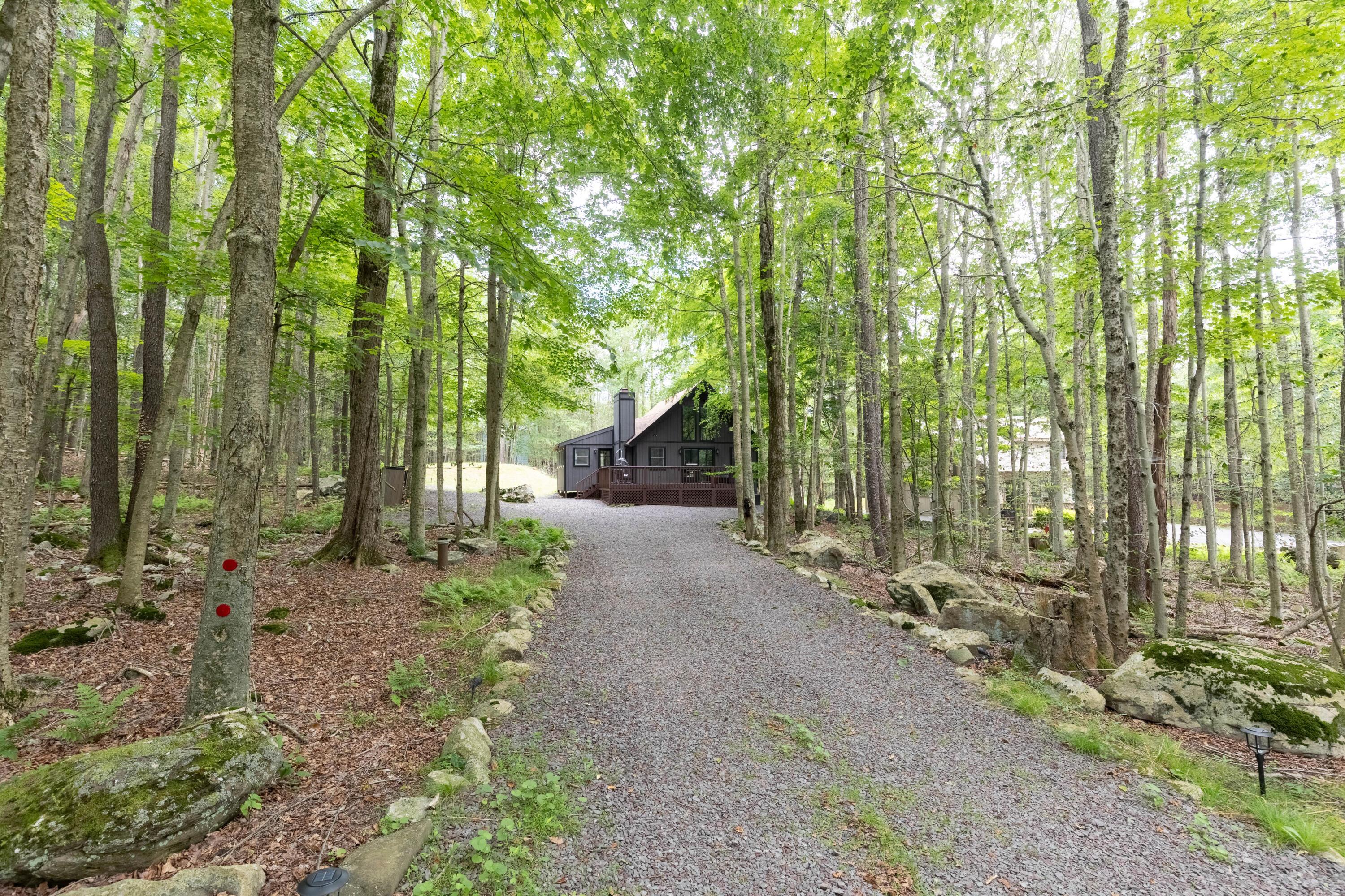 Image 2: Outdoors-2
