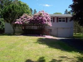 50 Lakeview Dr