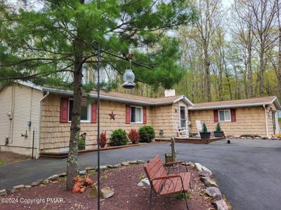 107 Hunter Lane
