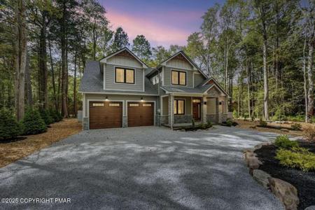2210 White Oak Trail