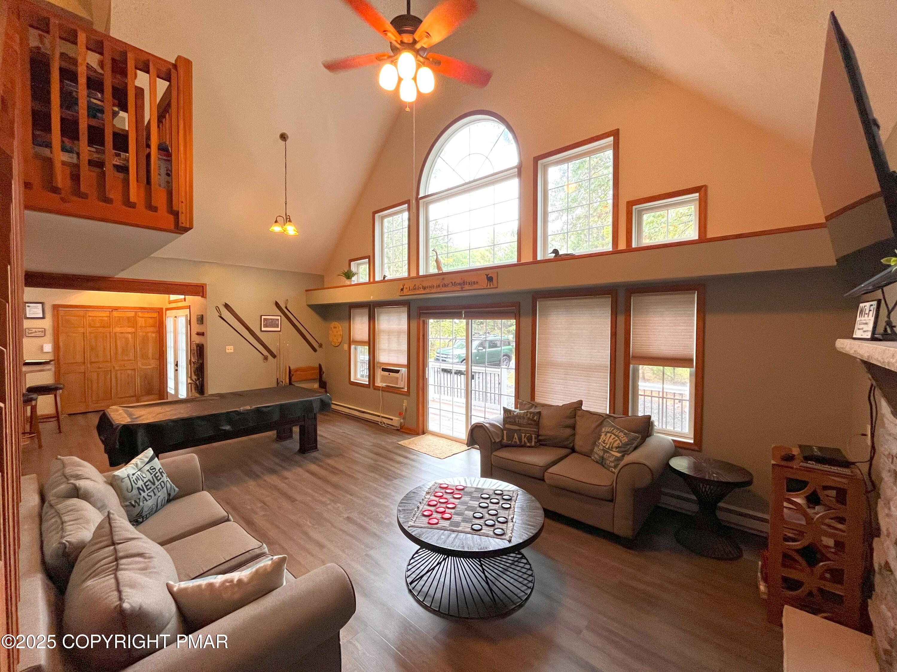 Image 3: Great Room