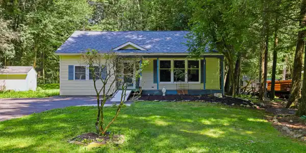 704 Dotters Corner Road
