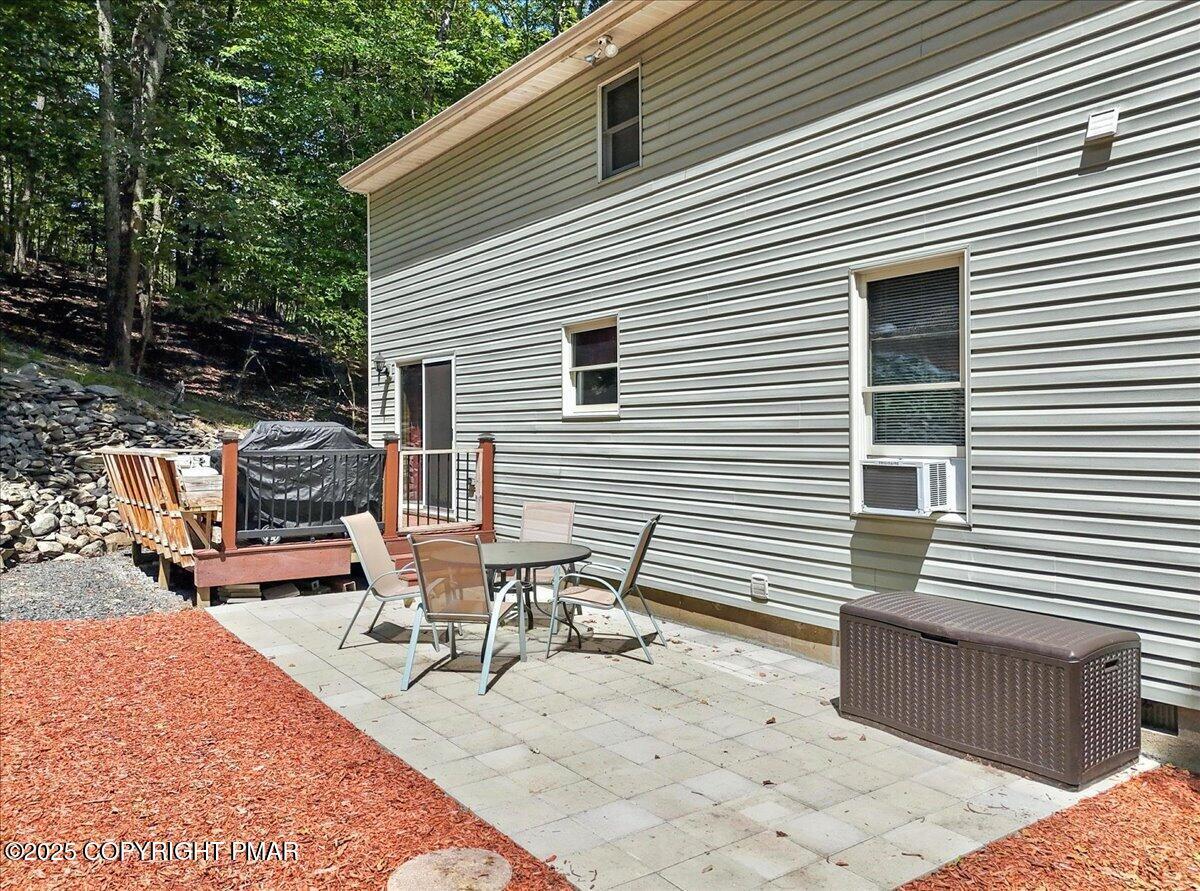 Image 4: 5093 Yukon Drive