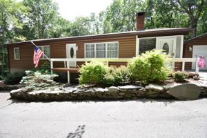 3249 Trafalgar Ave