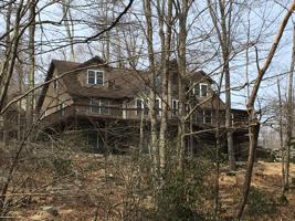 12 Hemlock Court