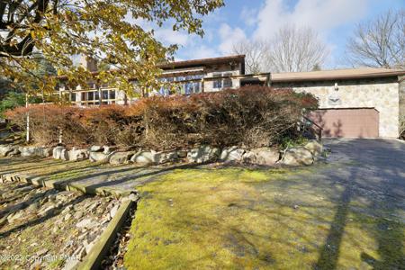 158 Gap View Drive