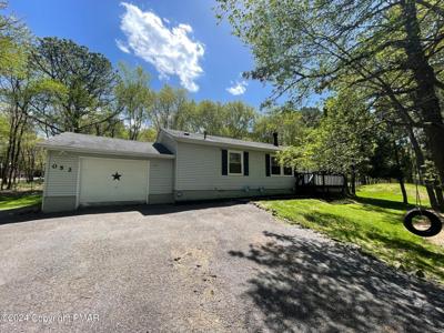 52 Hunt Trail