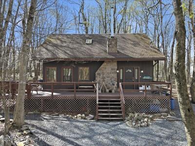 3355 Woodland Drive