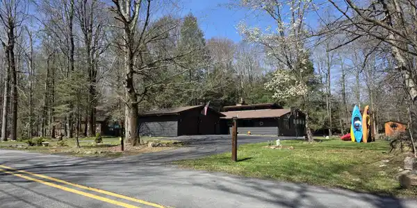 290 King Arthur Road