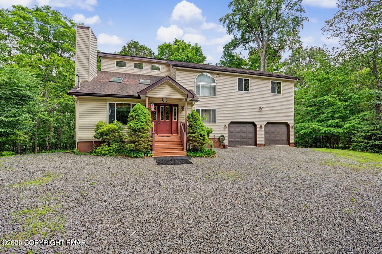 Image 1: 18 Blue Jay Ln 01 Large