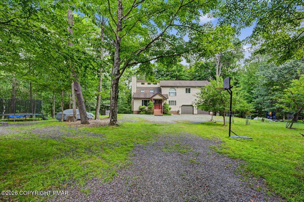 Image 3: 18 Blue Jay Ln 02 Large