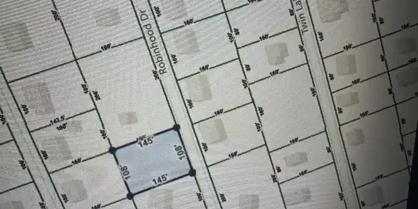 R12 Robin Hood Drive