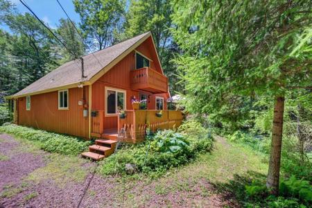 2459 Overlook Lane