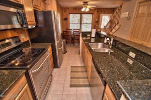 49 Lakeview Dr