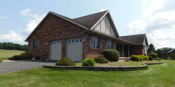 36 BLUEJAY DRIVE