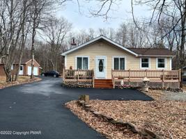 114 Elmwood Dr