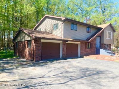 544 Sullivan Trail