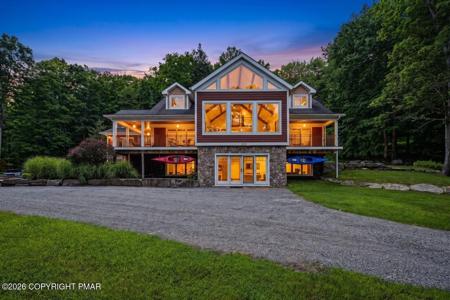 614 Masthope Plank Road