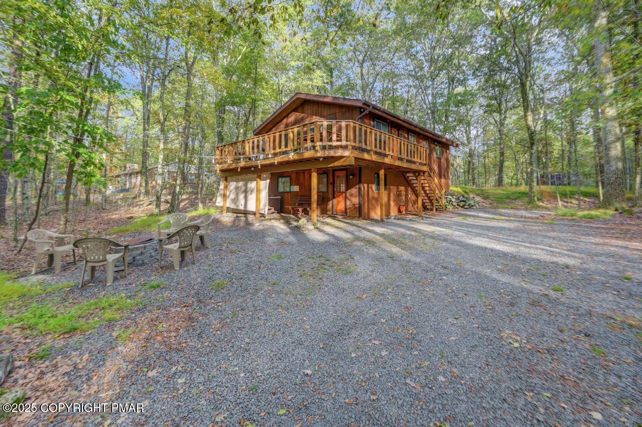 Image 2: Private lot w/ .46 acres!