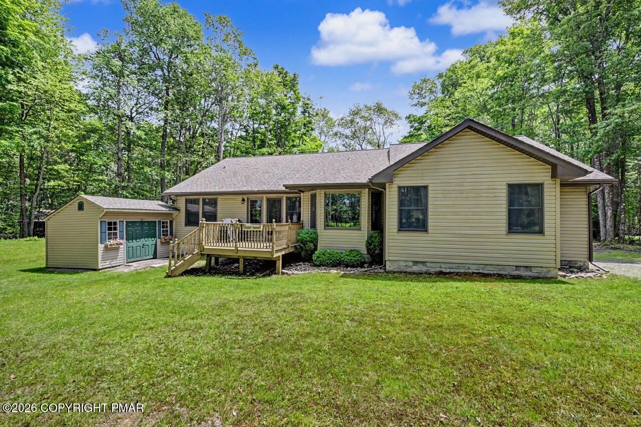 Image 3: 12 Natalie Ln 02 Large