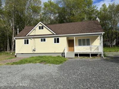 208 Crescent Way