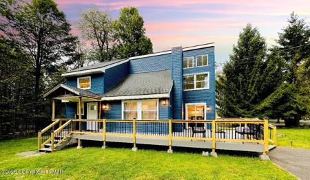 1216 WINDING WAY