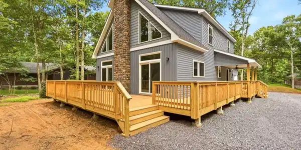 101 White Oak Drive
