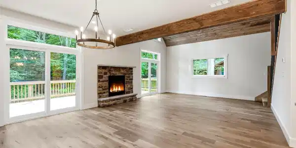 Image 3: Living Room
