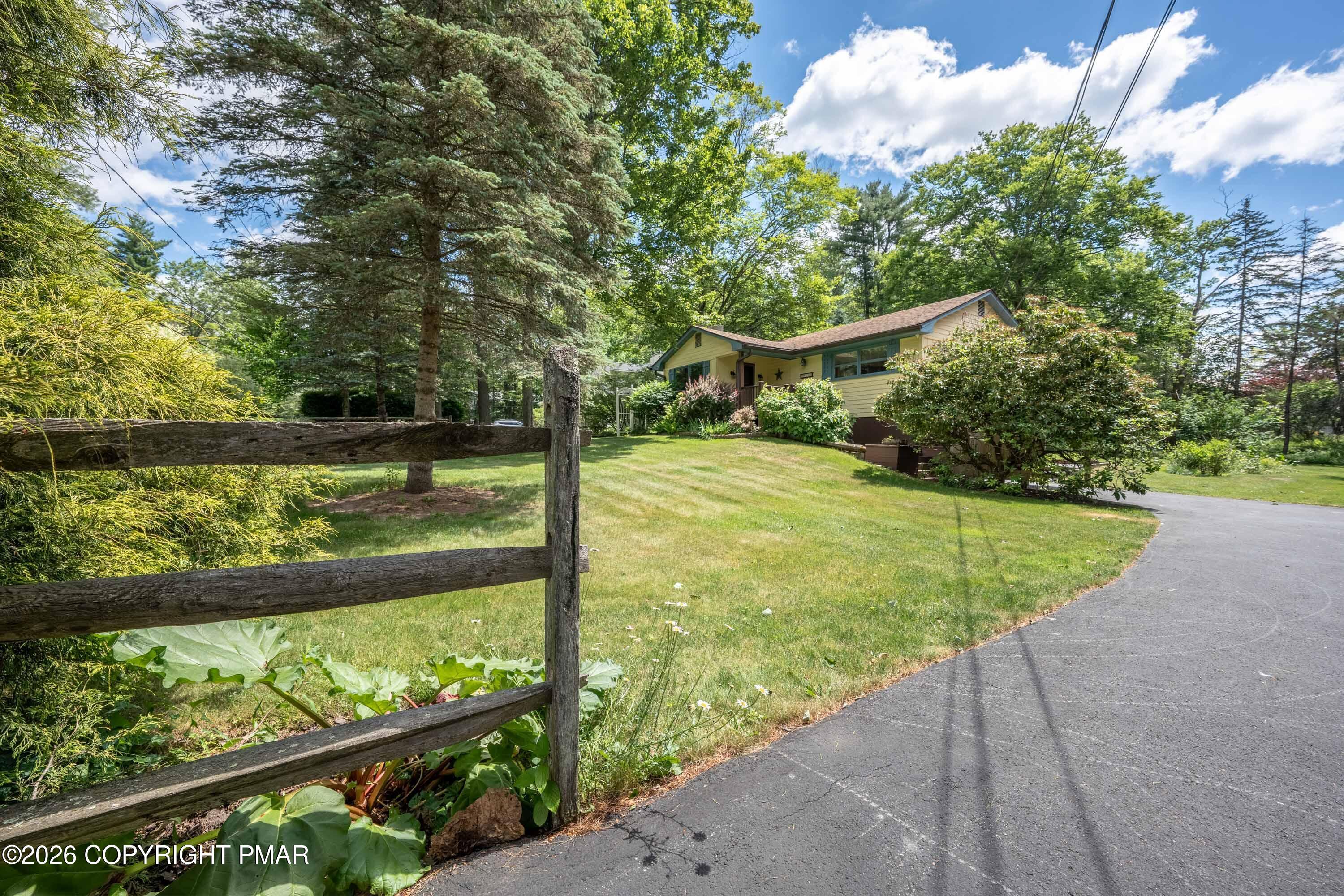 Image 3: 5226 Beechwood-4