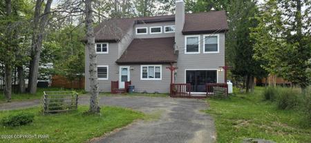 2396 Winding Way