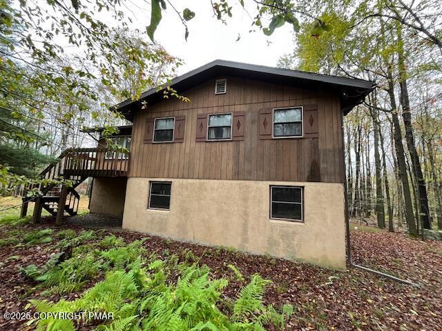 Image 3: 156 Big Bass Dr. front view